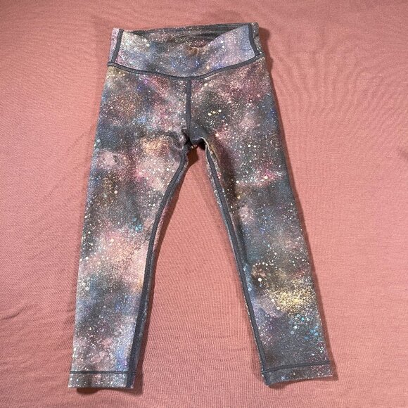 Athleta Girl leggings in a galaxy patern -  size  xs/6 *FLAWED* - Picture 1 of 4